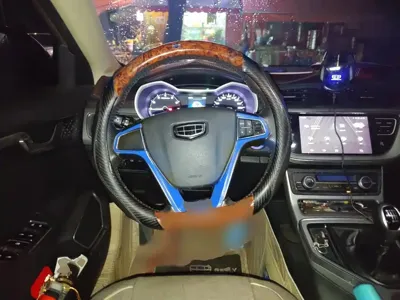Geely Emgrand GL 2018, 59400 км, за 22700 CNY - фото 3