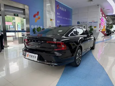 Volvo S90 2024, 35000 км, за 179800 CNY - фото 14