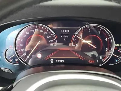 BMW 5-Series 2018, 120090 км, за 24900000 KRW - фото 6
