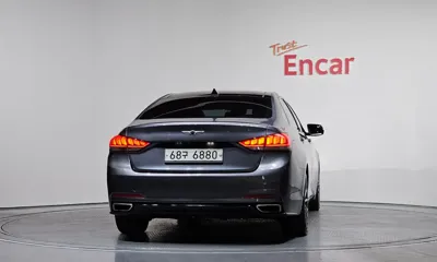 Hyundai Genesis 2015, 120082 км, за 8500000 KRW