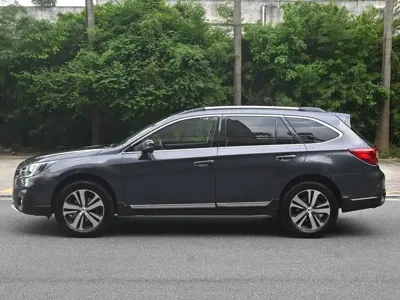 Subaru Outback 2019, 46000 км, за 103900 CNY