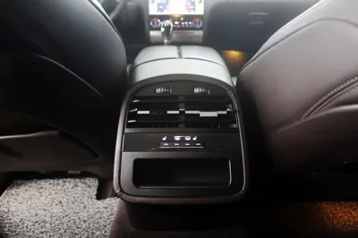 Maserati Quattroporte 2016, 73000 км, за 27900000 KRW - фото 19