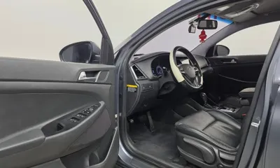 Hyundai Tucson 2016, 131636 км, за 11300000 KRW - фото 10