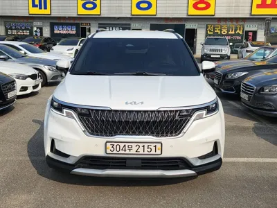 Kia Canival · 2023 год