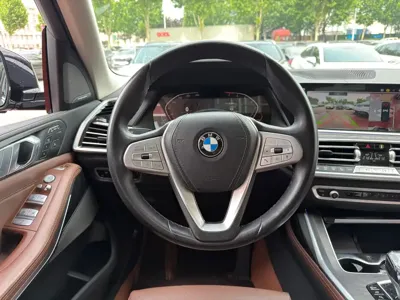 BMW X7 2022, 80000 км, за 428000 CNY - фото 12