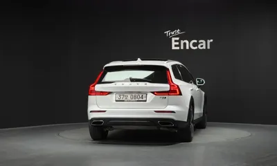 Volvo V60 2019, 108043 км, за 25700000 KRW