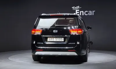Kia Canival 2017, 225256 км, за 9400000 KRW - фото 4