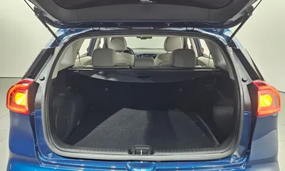 Kia Niro 2018, 101089 км, за 15300000 KRW - фото 18