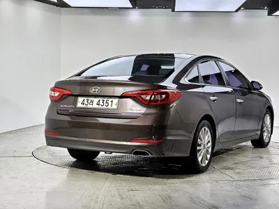 Hyundai Sonata 2015, 166573 км, за 4990000 KRW