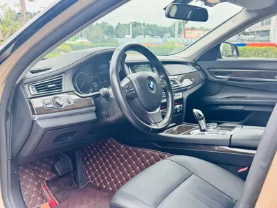BMW 7 Series 2014, 150000 км, за 69600 CNY