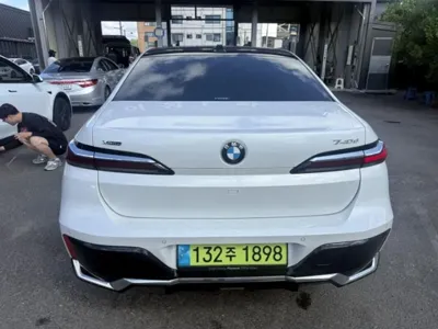 BMW 7-Series 2024, 71321 км, за 98500000 KRW