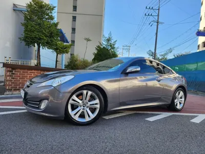 Hyundai Genesis · 2010 год