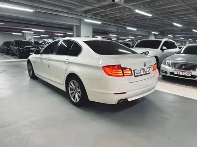 BMW 5-Series 2013, 111025 км, за 7500000 KRW