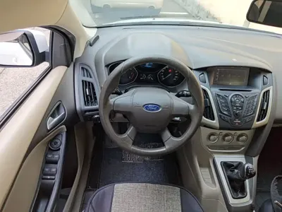 Ford Focus 2014, 117700 км, за 11200 CNY - фото 7
