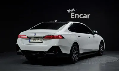 BMW 5-Series 2024, 22480 км, за 99990000 KRW