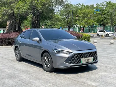 BYD Qin Plus 2025, 50000 км, за 52800 CNY