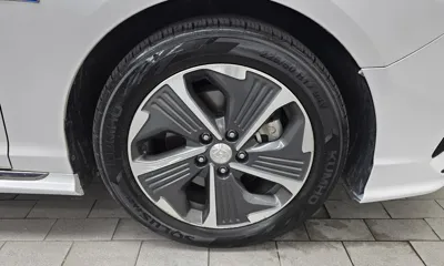 Hyundai Sonata 2018, 163966 км, за 10500000 KRW - фото 21