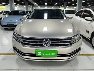 Volkswagen Phideon 2019, 93800 км, за 101000 CNY
