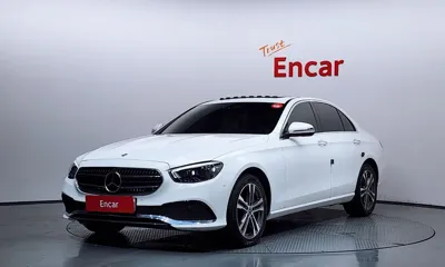 Mercedes-Benz E-Class · 2022 год