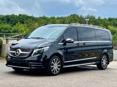 Mercedes-Benz V-Class · 2024 год