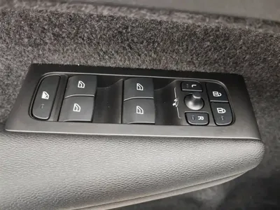 Volvo XC40 2023, 108400 км, за 85900 CNY - фото 9