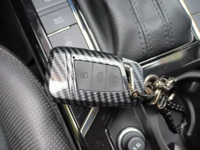 Volkswagen Passat 2019, 132100 км, за 73810.04 CNY - фото 9
