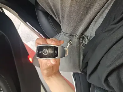 Mercedes-Benz E-Class 2017, 58900 км, за 151700 CNY - фото 9