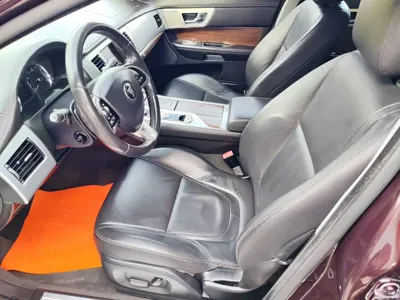 Jaguar XF 2015, 120000 км, за 43800 CNY - фото 14