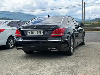 Hyundai Equus 2012, 221000 км, за 4000000 KRW