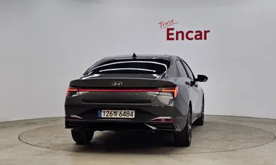 Hyundai Avante 2022, 33944 км, за 21000000 KRW