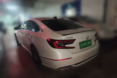 Honda Accord 2022, 34000 км, за 128134.92 CNY - фото 4