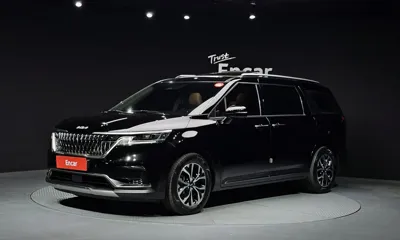 Kia Canival · 2023 год