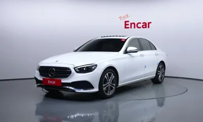Mercedes-Benz E-Class · 2022 год