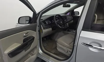 Kia Canival 2016, 189023 км, за 7500000 KRW - фото 10