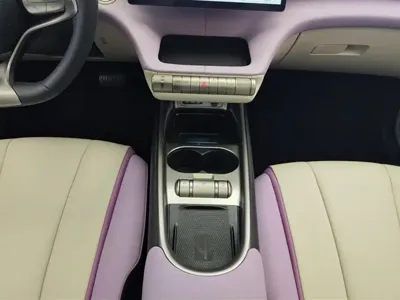 BYD Dolphin 2022, 71600 км, за 56800 CNY - фото 16
