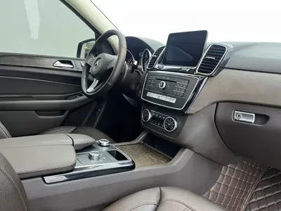Mercedes-Benz 奔驰GLE(进口) 2017, 115000 км, за 160000 CNY - фото 19
