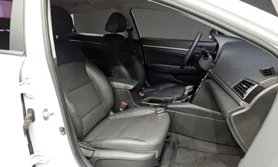 Hyundai Avante 2018, 34631 км, за 12700000 KRW - фото 11