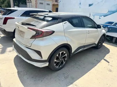 Toyota Izoa 2018, 110000 км, за 43000 CNY