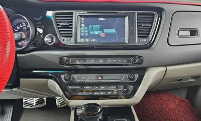 Kia Canival 2016, 184954 км, за 8900000 KRW - фото 13
