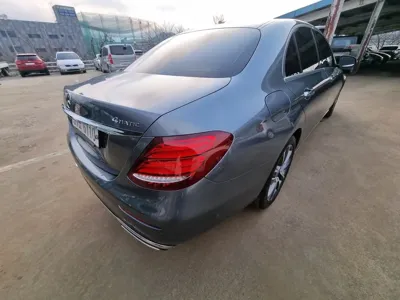 Mercedes-Benz E-Class 2019, 130485 км, за 22500000 KRW - фото 6