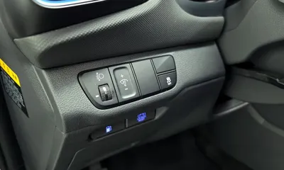Hyundai Ioniq 2019, 166180 км, за 9400000 KRW - фото 13