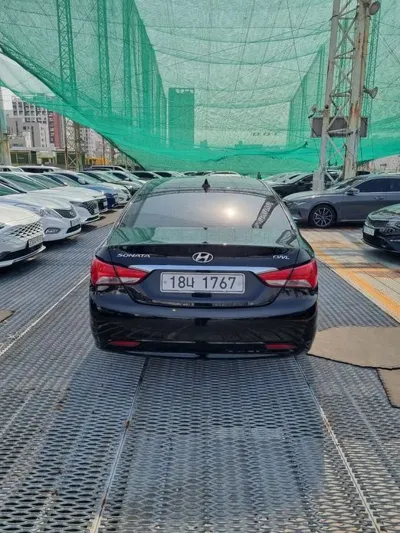 Hyundai Sonata 2013, 188708 км, за 3500000 KRW
