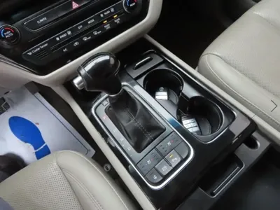 Kia Canival 2015, 114759 км, за 8000000 KRW - фото 14