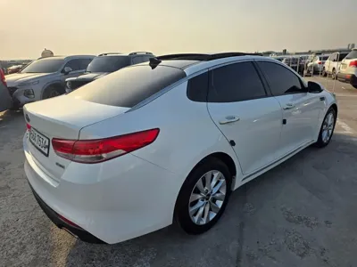 Kia K5 2016, 135500 км, за 6200000 KRW