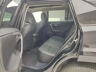 Toyota RAV4 2024, 40900 км, за 129300 CNY - фото 11