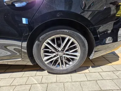 Hyundai Grandeur 2019, 63000 км, за 16000000 KRW - фото 5