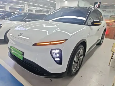 Nio ES6 · 2025 год