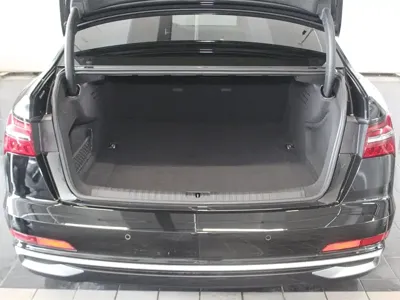 Audi A6L 2025, 9200 км, за 275000 CNY - фото 7
