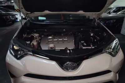 Toyota RAV4 2019, 110900 км, за 99243.55 CNY - фото 21