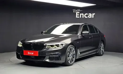 BMW 5-Series · 2019 год